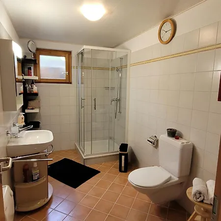 Apartman 2 Locali *